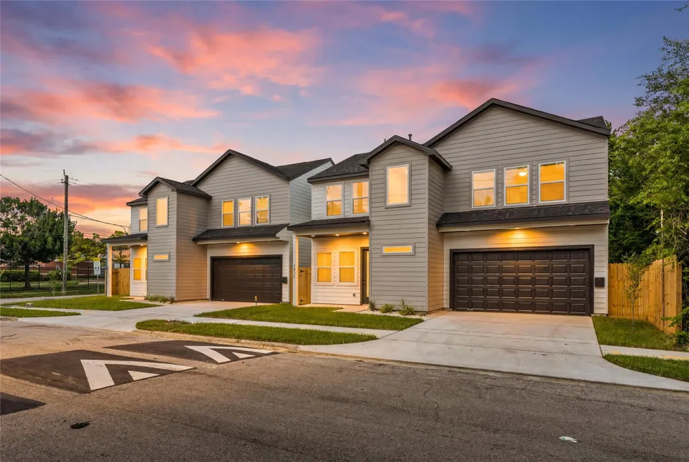 1912 Schweikhardt Street Houston, TX 77020