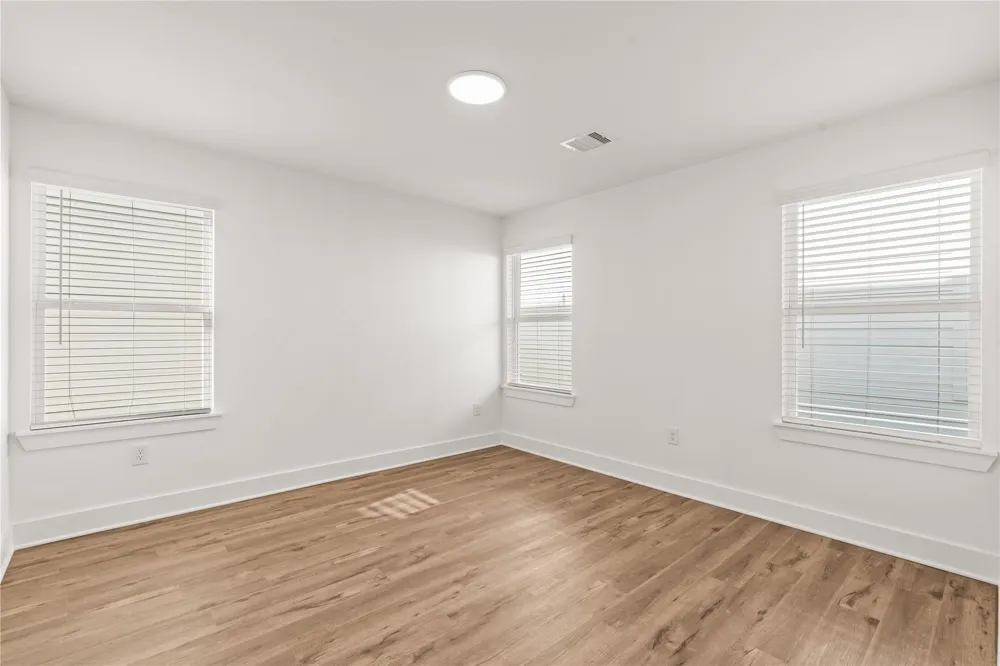 1912 Schweikhardt Street Houston, TX 77020