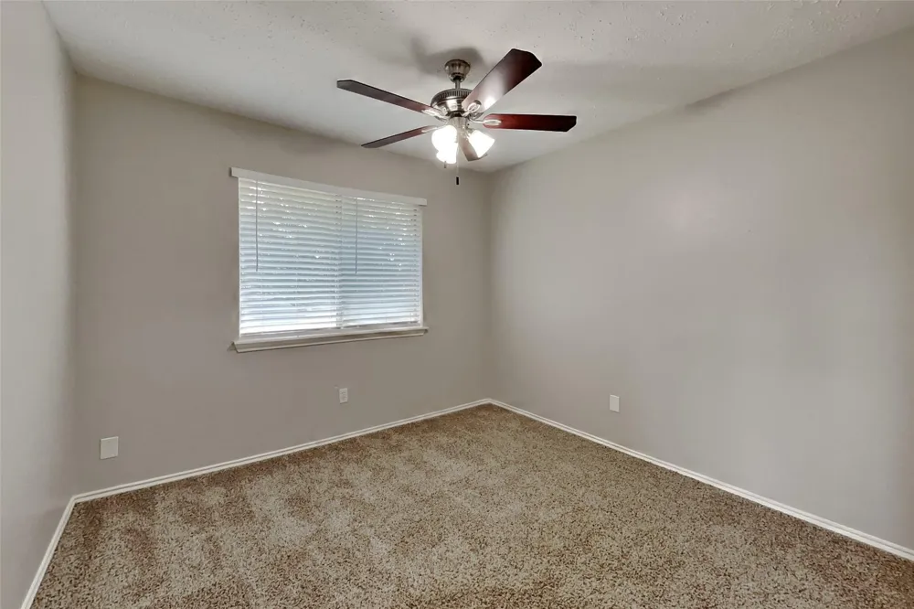 11831 Oakner Drive Tomball, TX 77377