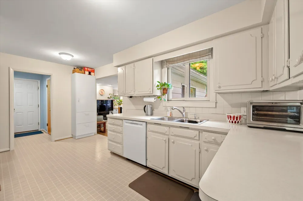 2630 Kimberley Road Ann Arbor, MI 48104
