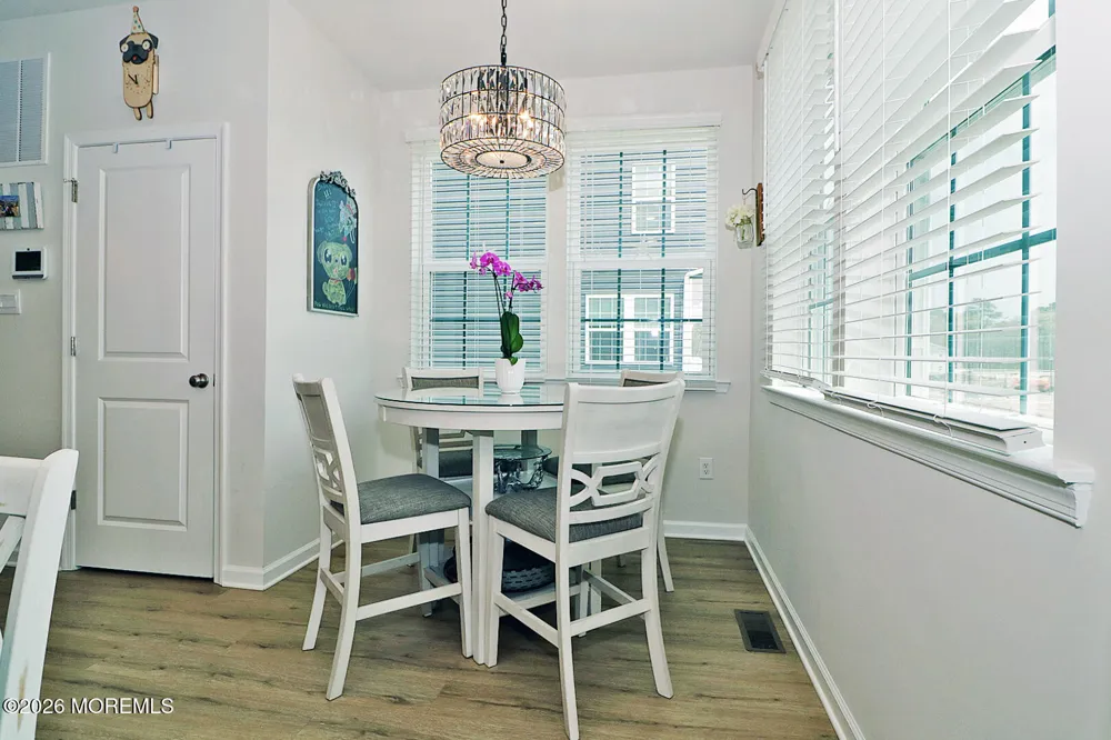 16 Baybreeze Drive Waretown, NJ 08758