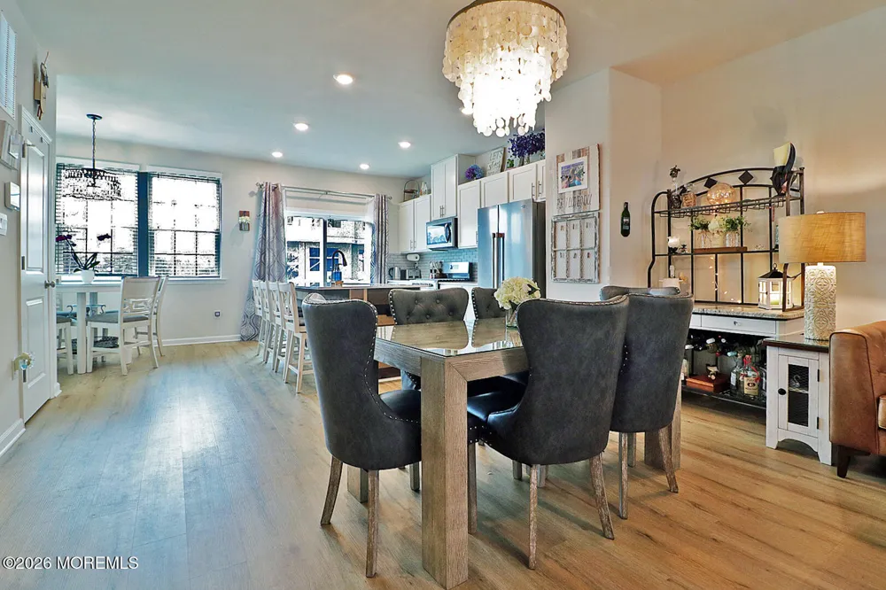 16 Baybreeze Drive Waretown, NJ 08758