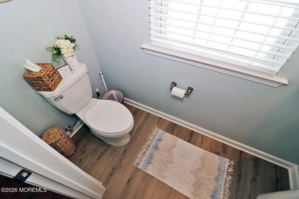 16 Baybreeze Drive Waretown, NJ 08758