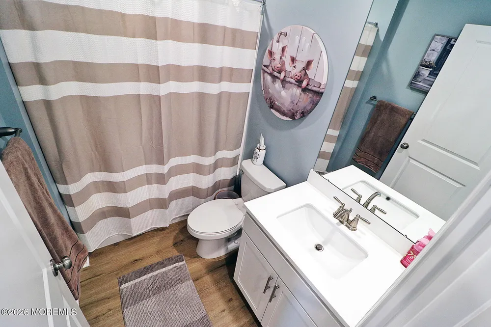 16 Baybreeze Drive Waretown, NJ 08758