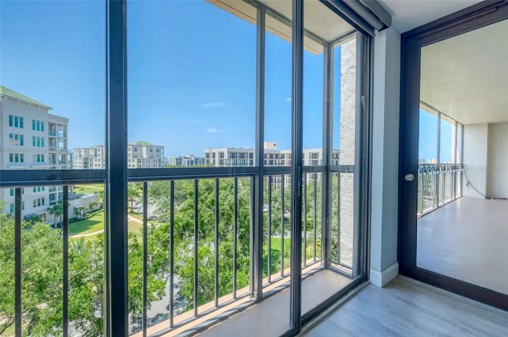 220 BELLEVIEW BOULEVARD #812 Belleair, FL 33756