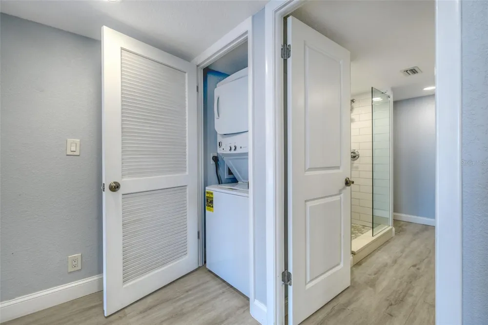 220 BELLEVIEW BOULEVARD #812 Belleair, FL 33756