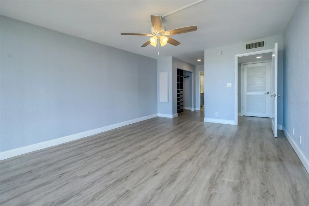 220 BELLEVIEW BOULEVARD #812 Belleair, FL 33756