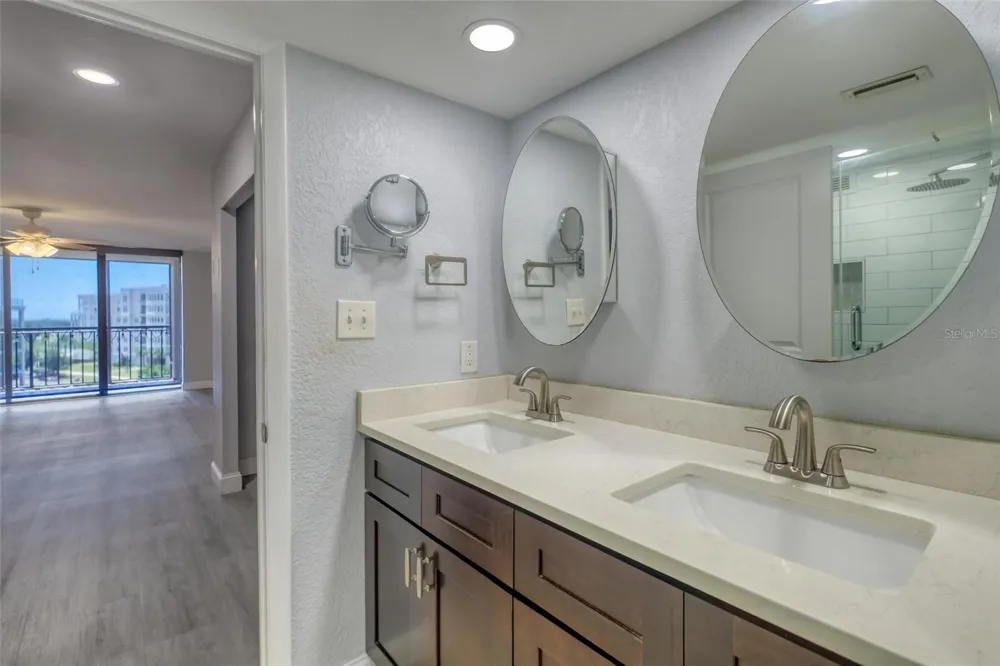 220 BELLEVIEW BOULEVARD #812 Belleair, FL 33756