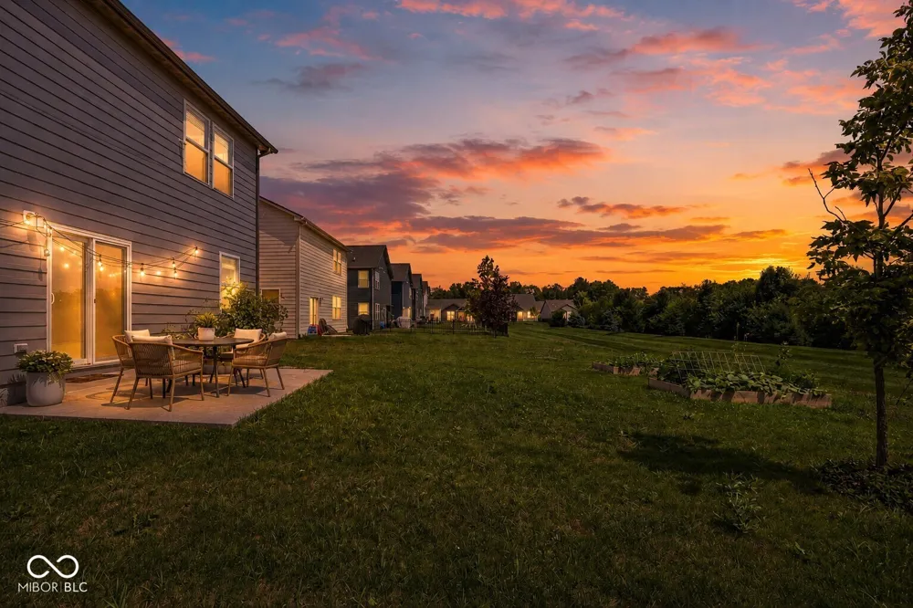 17260 Hamby Avenue Noblesville, IN 46062