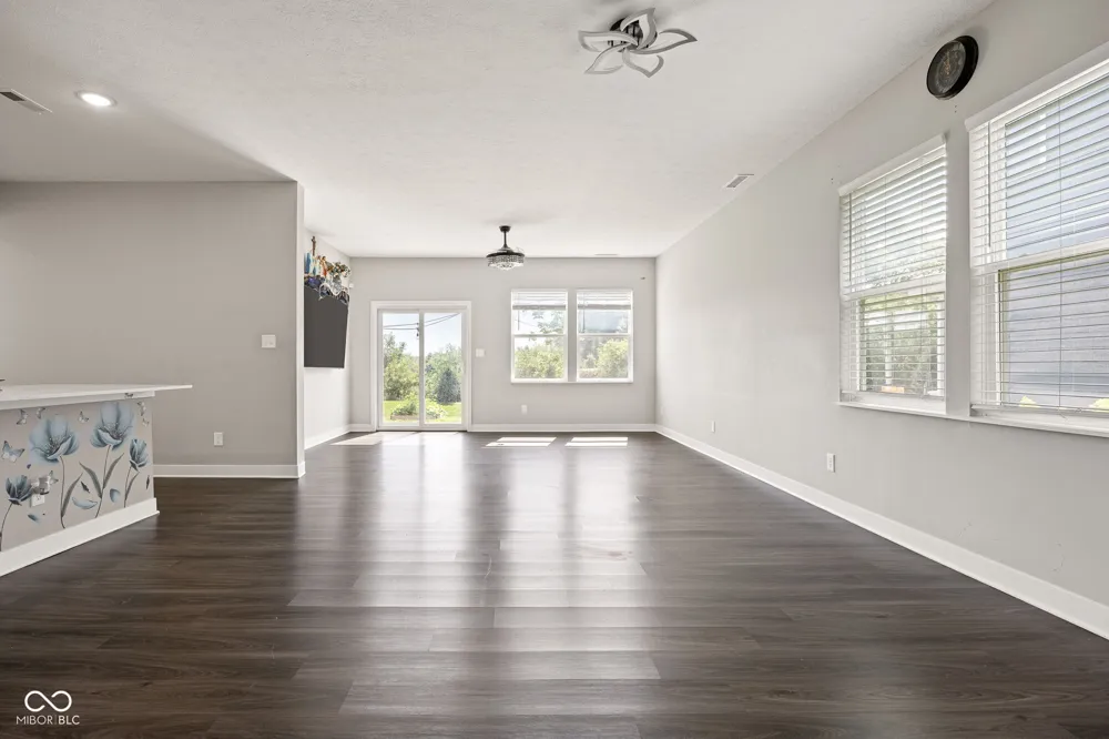 17260 Hamby Avenue Noblesville, IN 46062