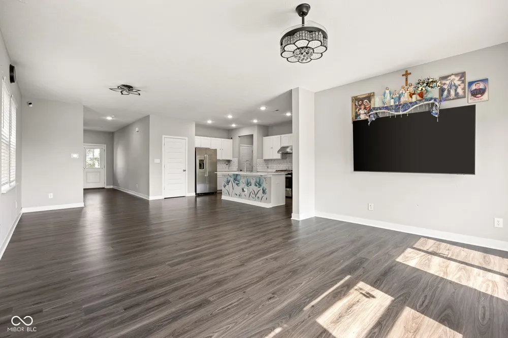 17260 Hamby Avenue Noblesville, IN 46062