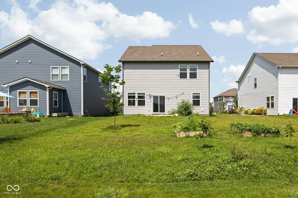 17260 Hamby Avenue Noblesville, IN 46062