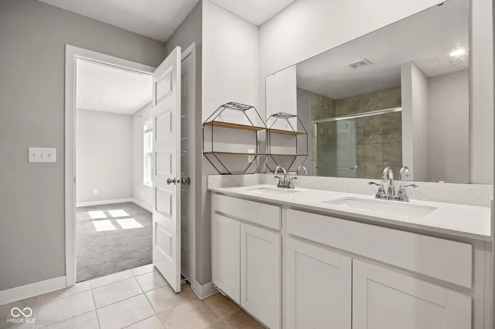 17260 Hamby Avenue Noblesville, IN 46062