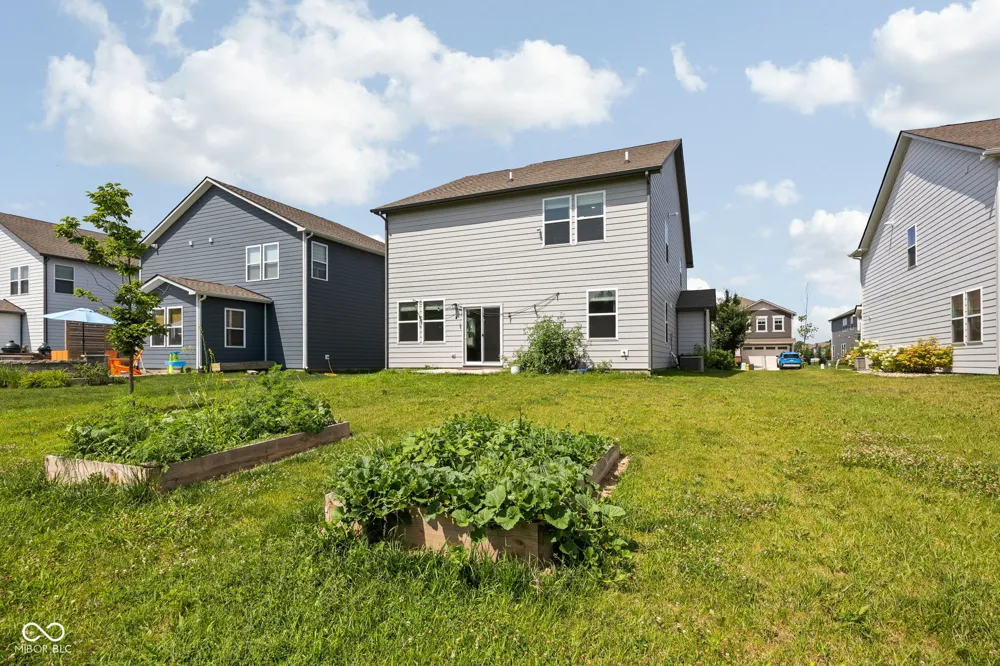 17260 Hamby Avenue Noblesville, IN 46062