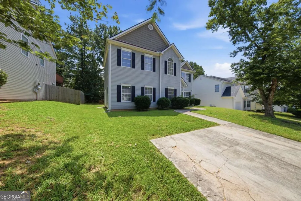 4516 Swan TRCE Union City, GA 30349