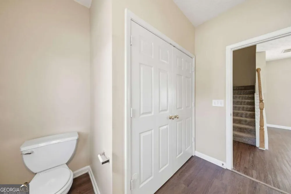 4516 Swan TRCE Union City, GA 30349