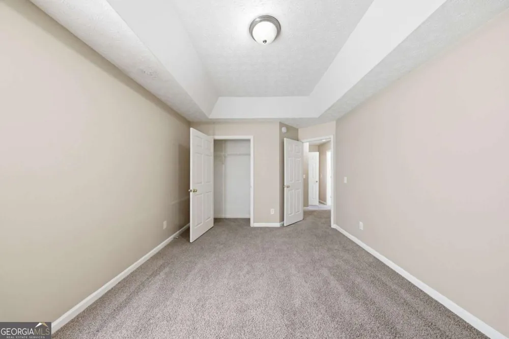 4516 Swan TRCE Union City, GA 30349