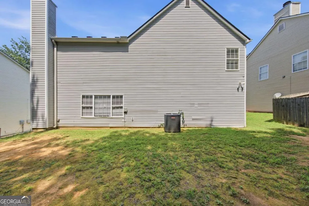 4516 Swan TRCE Union City, GA 30349