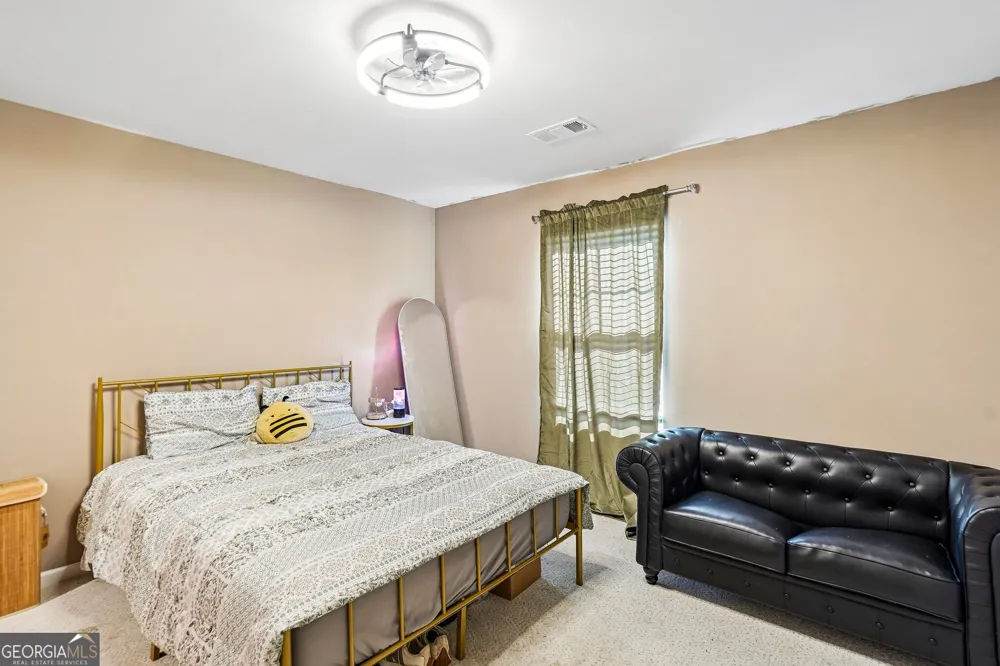 4240 Oakhurst DR Fairburn, GA 30213