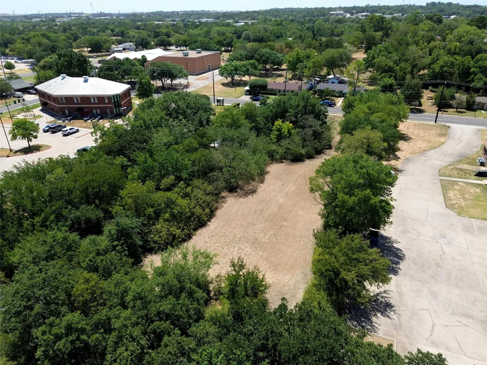 1117 Wilson Street Denton, TX 76205