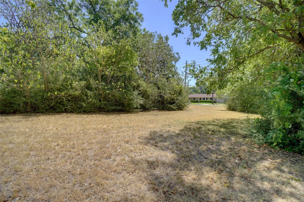 1117 Wilson Street Denton, TX 76205