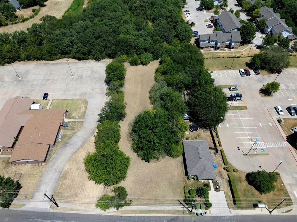 1117 Wilson Street Denton, TX 76205