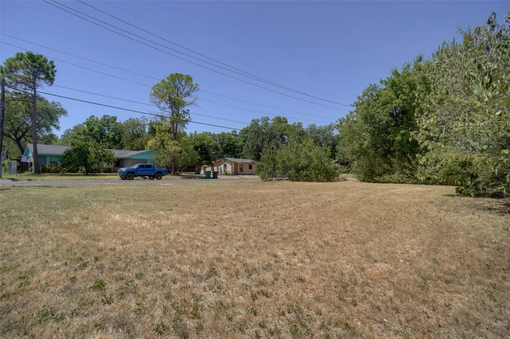 1117 Wilson Street Denton, TX 76205