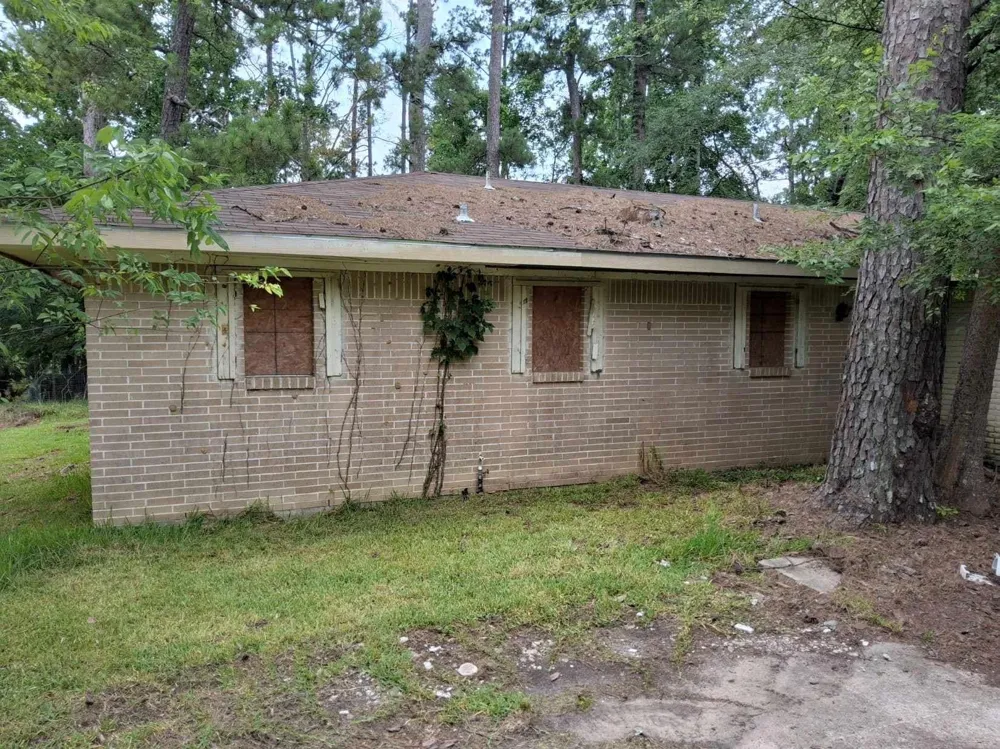 911 Shore Shadow Drive Houston, TX 77336