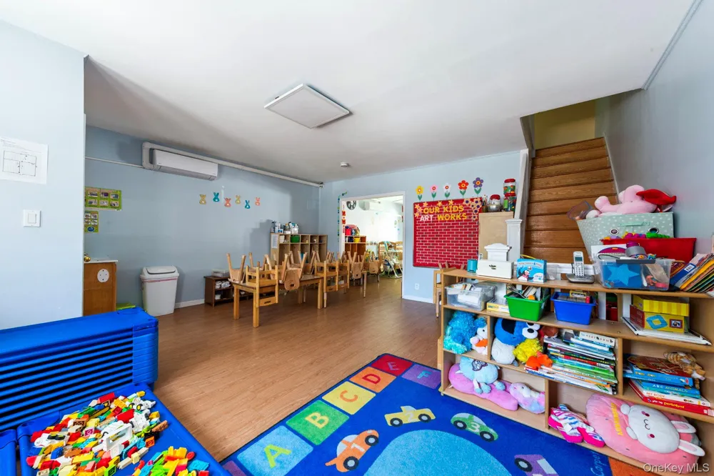 67139 Burns Street Forest Hills, NY 11375