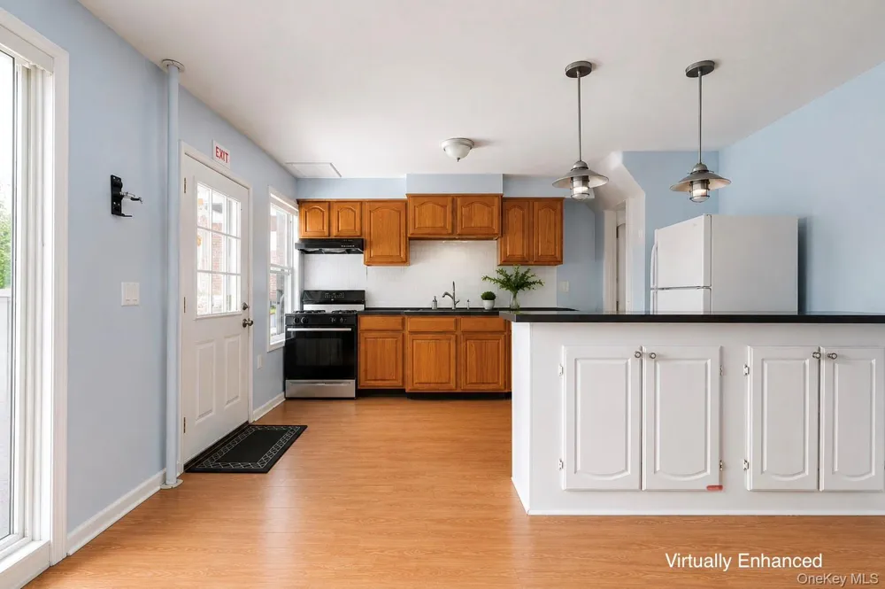 67139 Burns Street Forest Hills, NY 11375