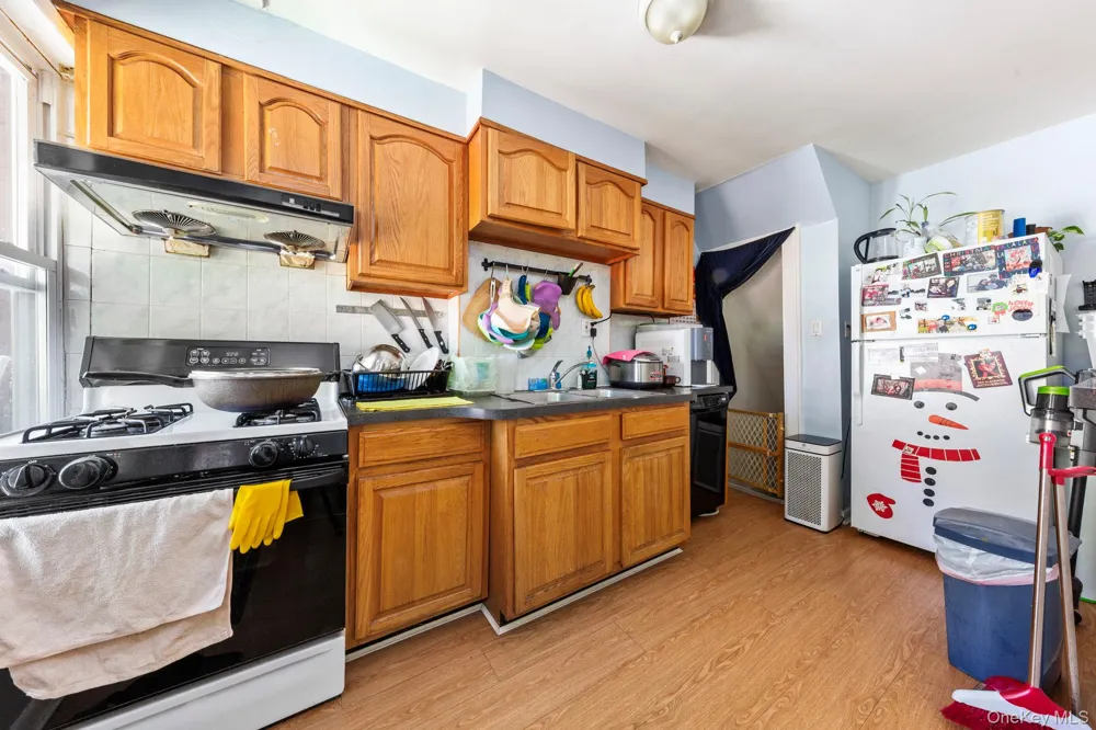 67139 Burns Street Forest Hills, NY 11375