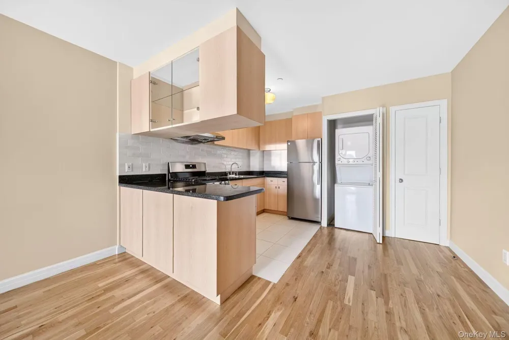 146-14 35th Avenue #7A Flushing, NY 11354