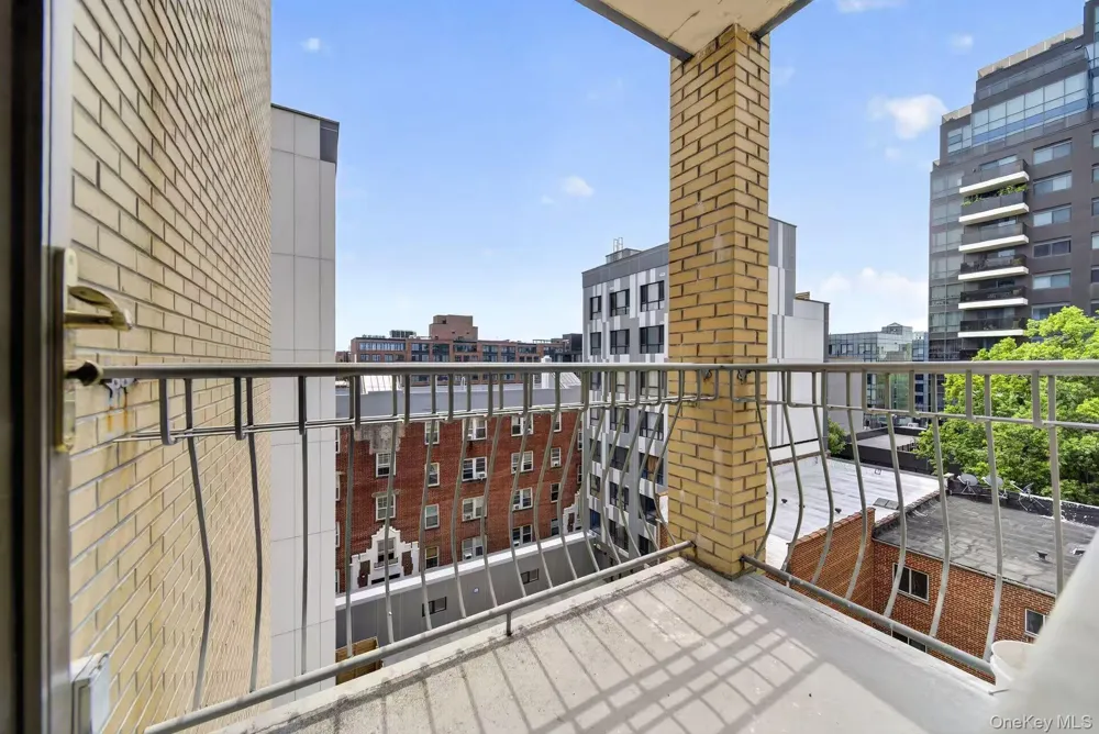 146-14 35th Avenue #7A Flushing, NY 11354