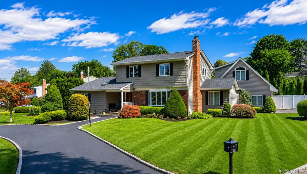 164 Cedrus Avenue East Northport, NY 11731