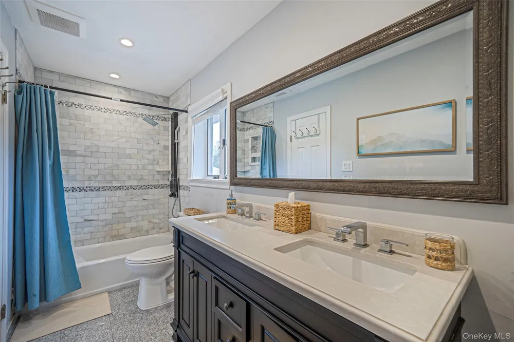 164 Cedrus Avenue East Northport, NY 11731