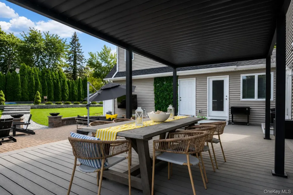 164 Cedrus Avenue East Northport, NY 11731