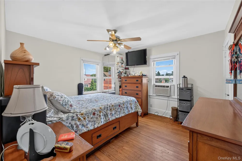 22118 110th Avenue Queens Village, NY 11429