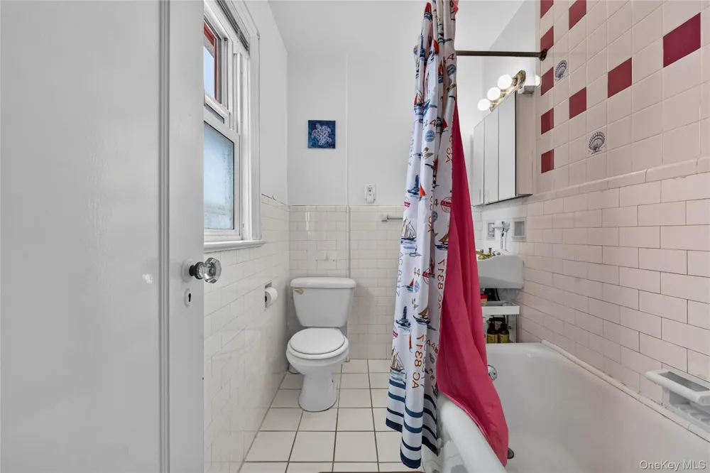 22118 110th Avenue Queens Village, NY 11429