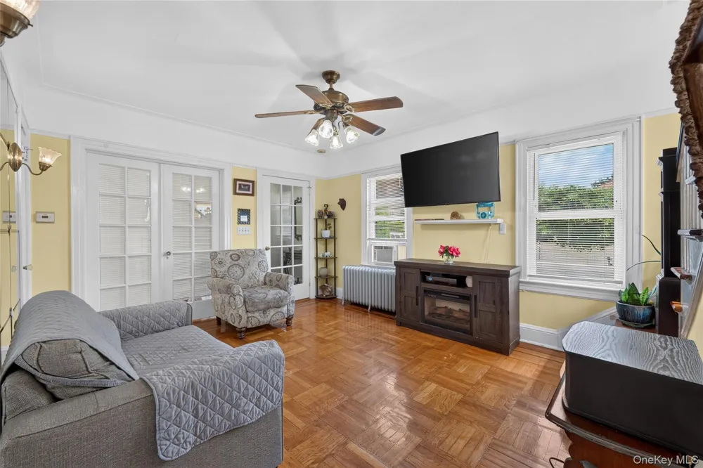 22118 110th Avenue Queens Village, NY 11429