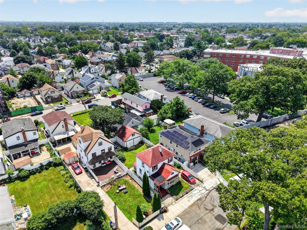 22118 110th Avenue Queens Village, NY 11429