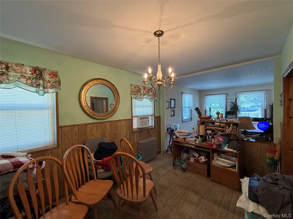 164 S Evergreen Drive Selden, NY 11784