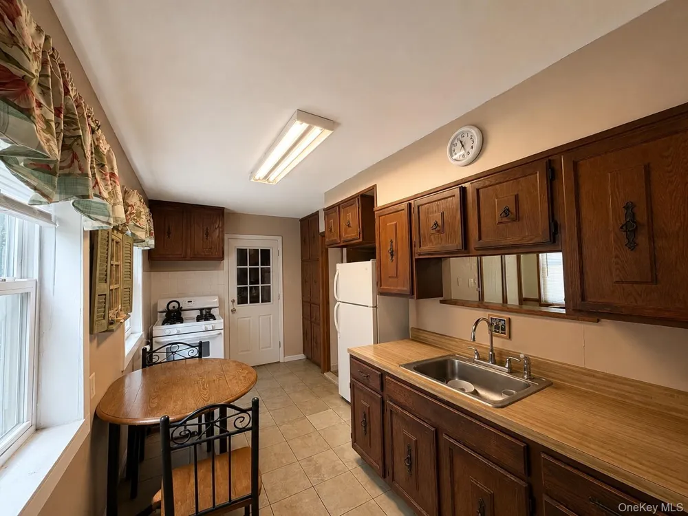 164 S Evergreen Drive Selden, NY 11784