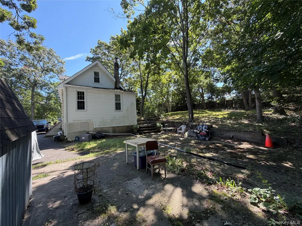 164 S Evergreen Drive Selden, NY 11784