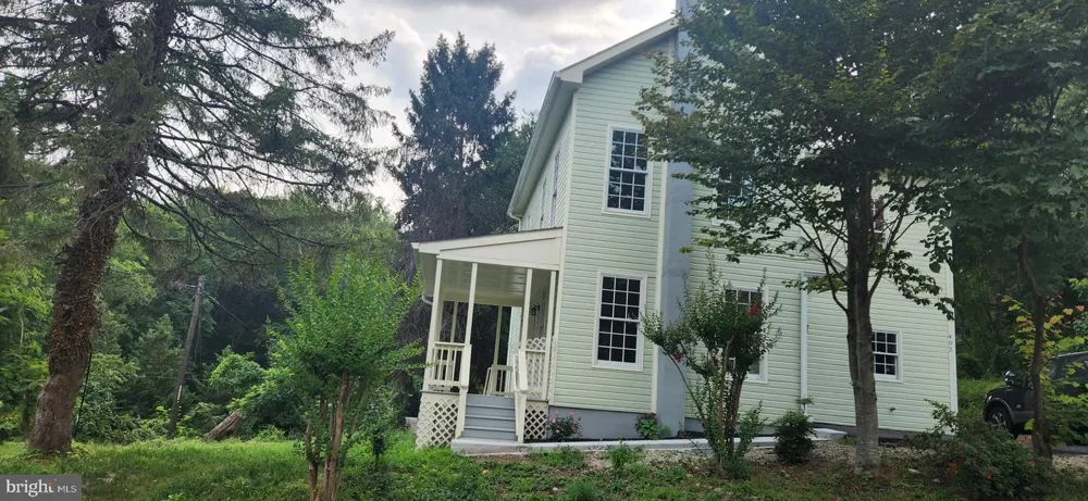 402 MCKENZIE DRIVE Occoquan, VA 22125
