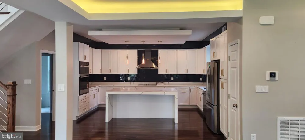 402 MCKENZIE DRIVE Occoquan, VA 22125
