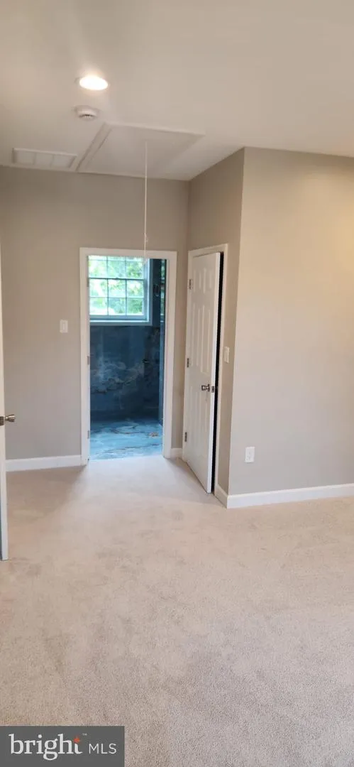 402 MCKENZIE DRIVE Occoquan, VA 22125