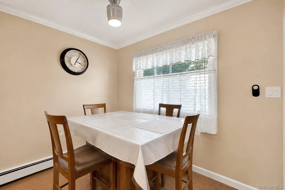 164 Bark Avenue Central Islip, NY 11722