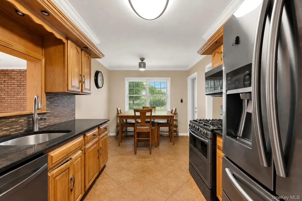 164 Bark Avenue Central Islip, NY 11722