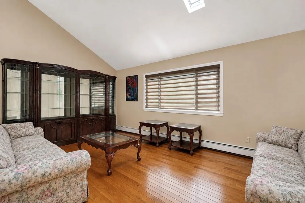 164 Bark Avenue Central Islip, NY 11722