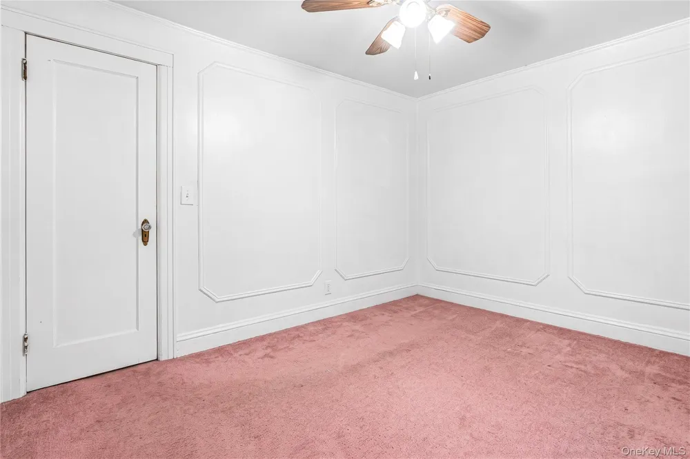 205-13 114th Drive Saint Albans, NY 11412